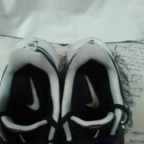 golf shoes - Picture 8 of 9